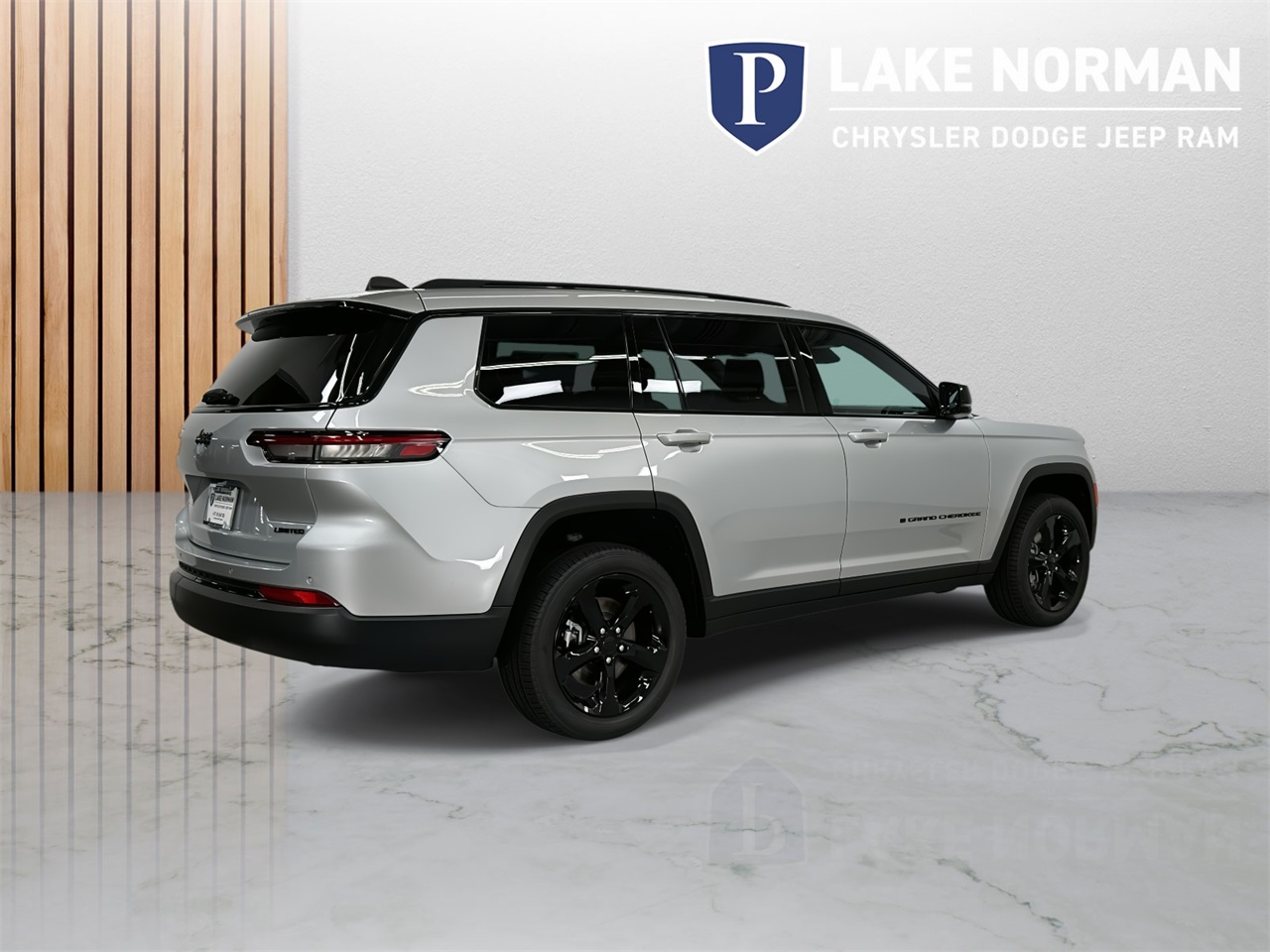 2025 Jeep Grand Cherokee Limited photo 4