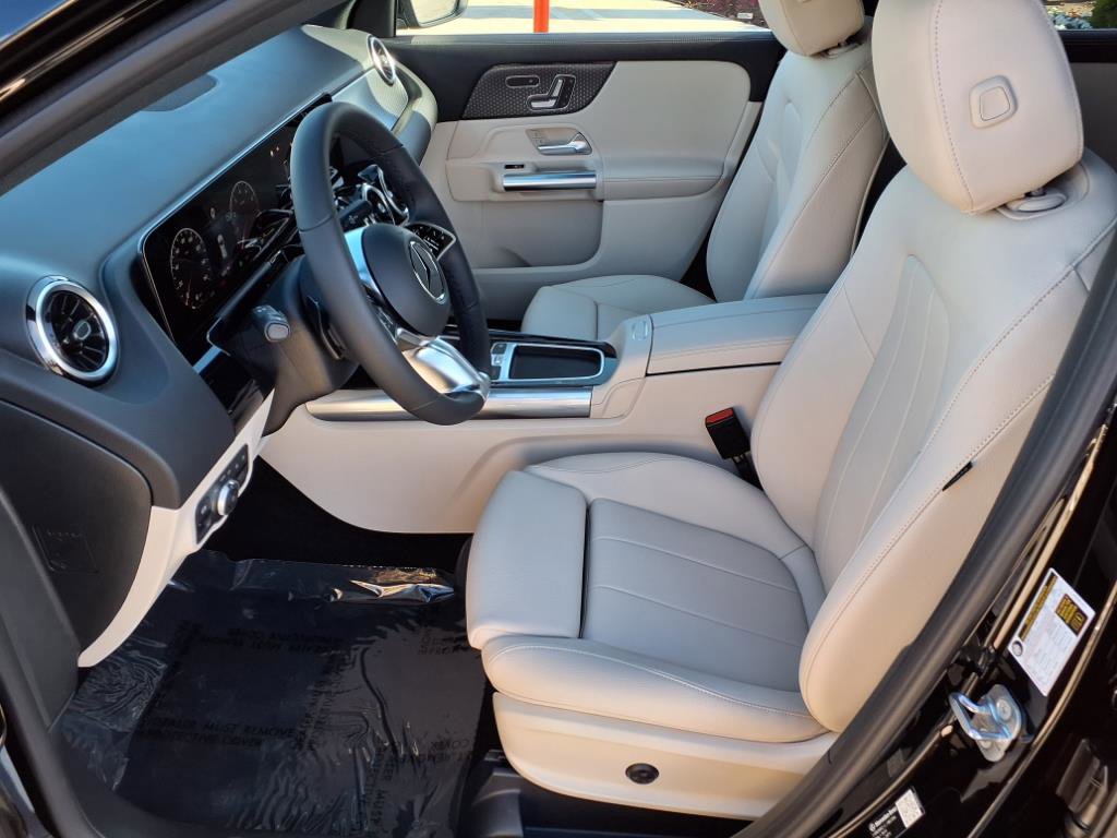 2026 Mercedes Benz GLA 250 photo 13