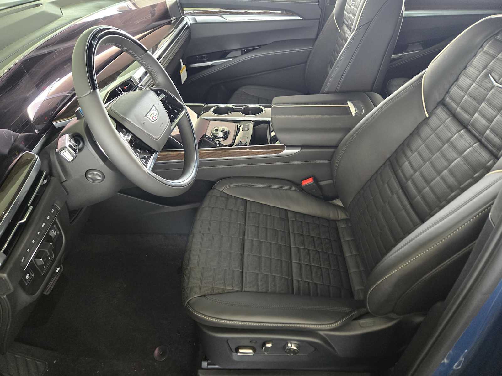 2026 Cadillac Escalade ESV Platinum Sport photo 6