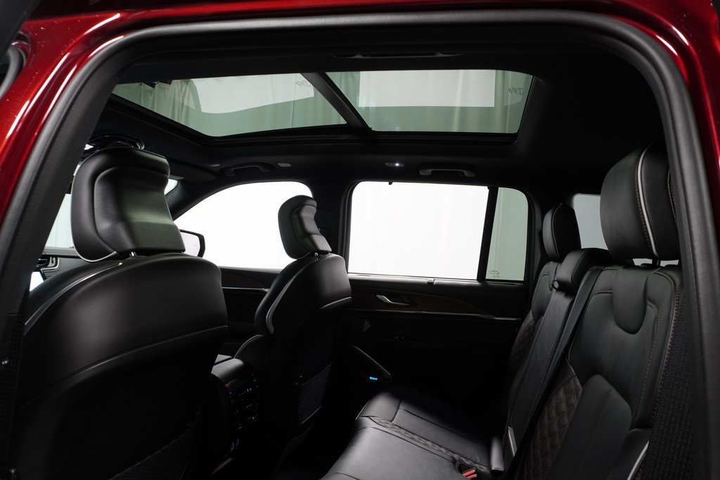 2023 Jeep Grand Cherokee Summit Reserve 4xe photo 16