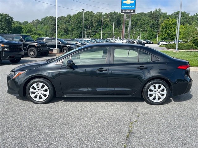 Used 2022 Toyota Corolla LE with VIN JTDEPMAE4NJ224778 for sale in Arden, NC