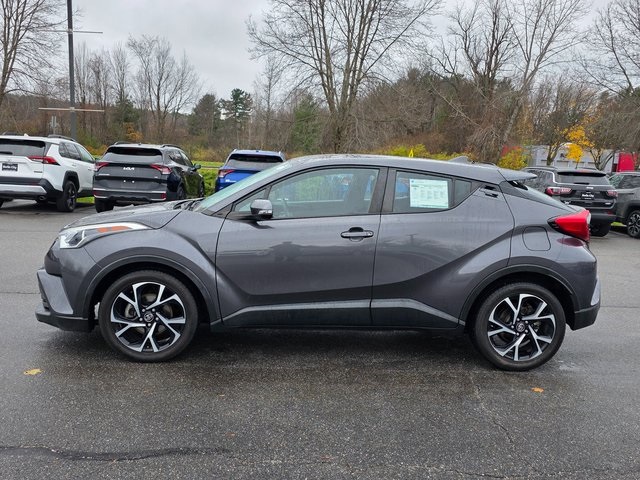 2018 Toyota C-HR XLE Premium photo 4