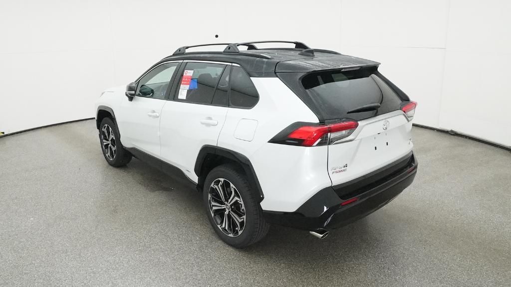 2025 Toyota RAV4 Hybrid XSE photo 12