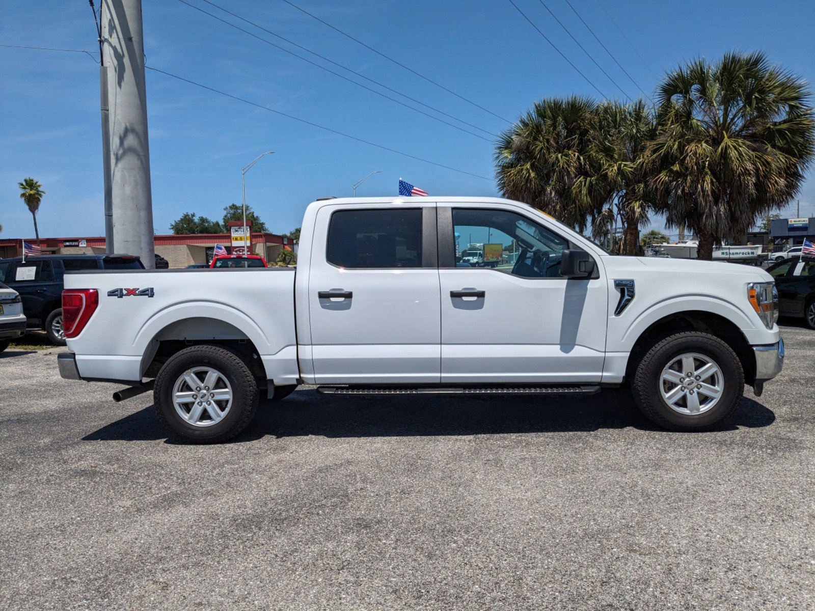 2022 Ford F-150 XLT photo 3