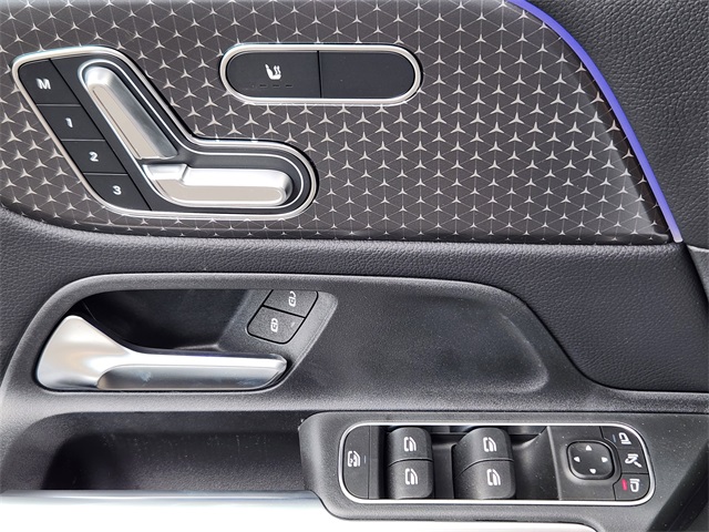 2026 Mercedes Benz GLB 250 4MATIC photo 10
