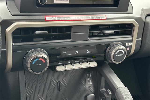2025 Toyota Tacoma SR5 Double Cab photo 22
