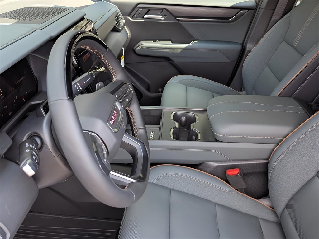 2026 Gmc Acadia AT4 photo 6