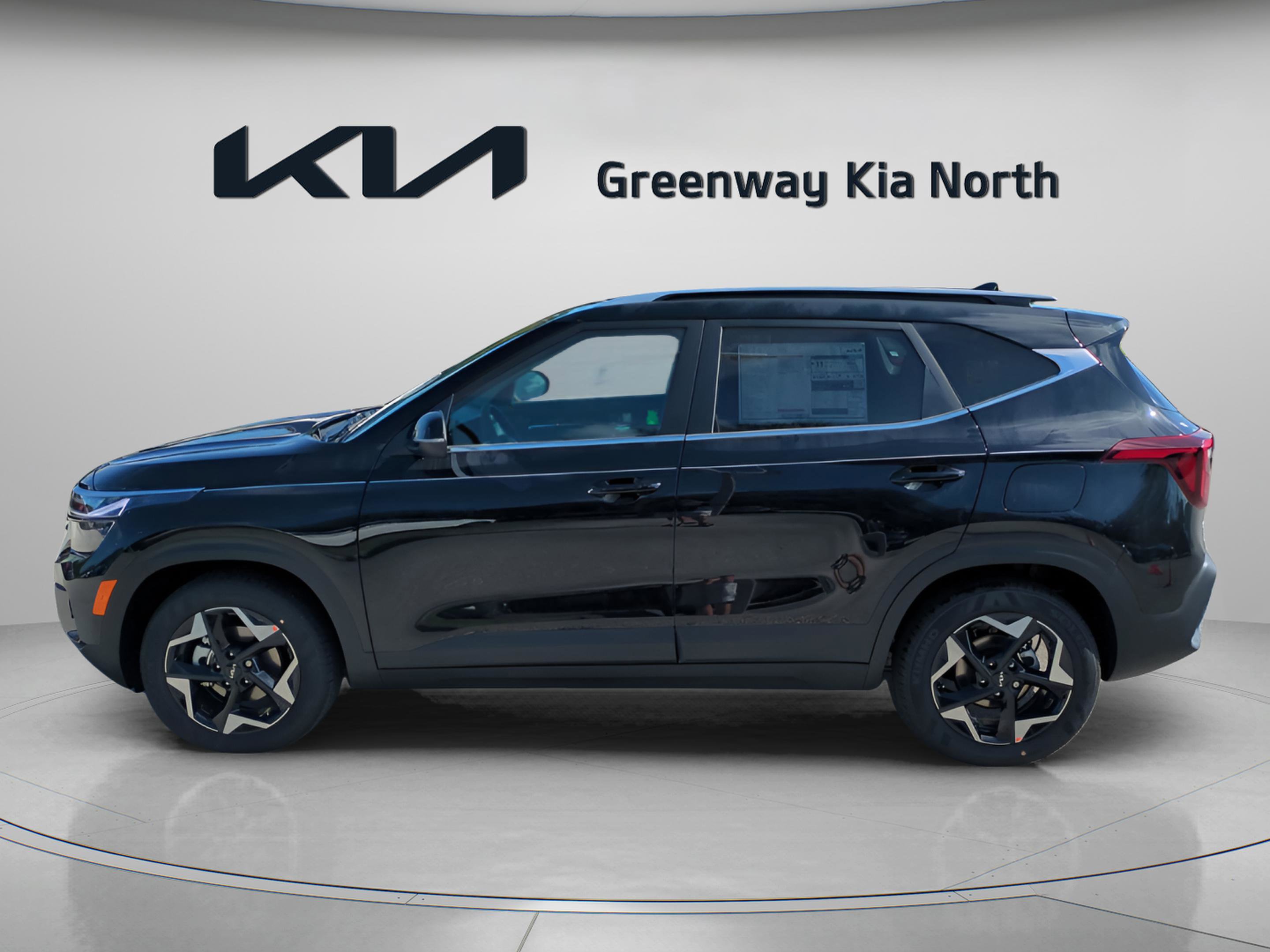 2026 Kia Seltos EX photo 4