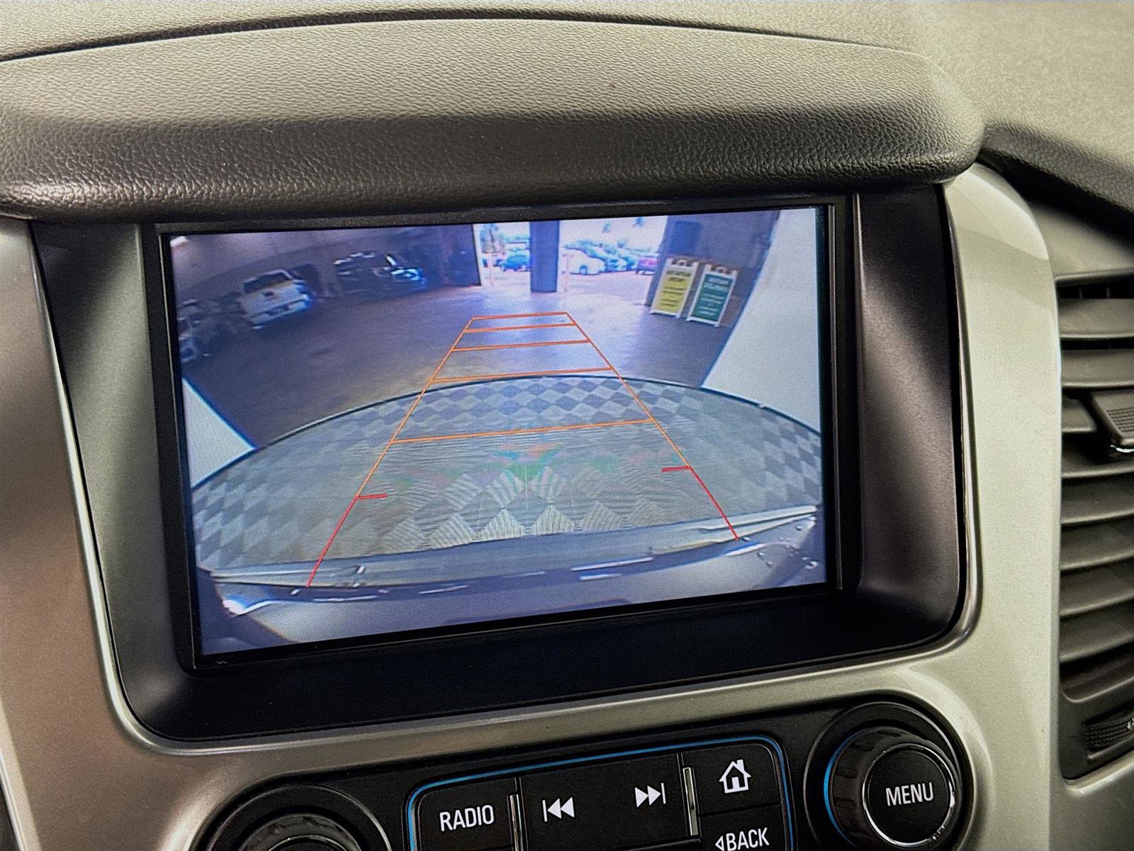 2016 Chevrolet Tahoe LT photo 13
