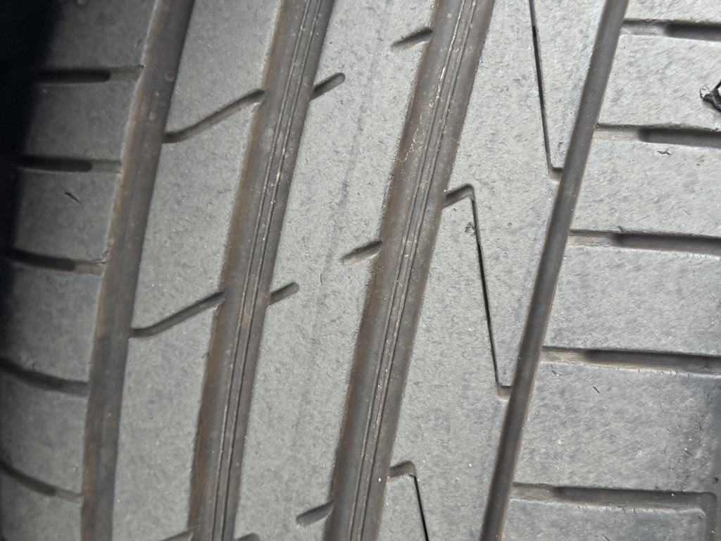 Used 2022 Black BMW 740i image 10