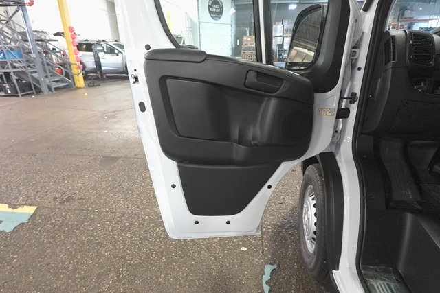2025 Ram ProMaster 1500 Tradesman photo 8