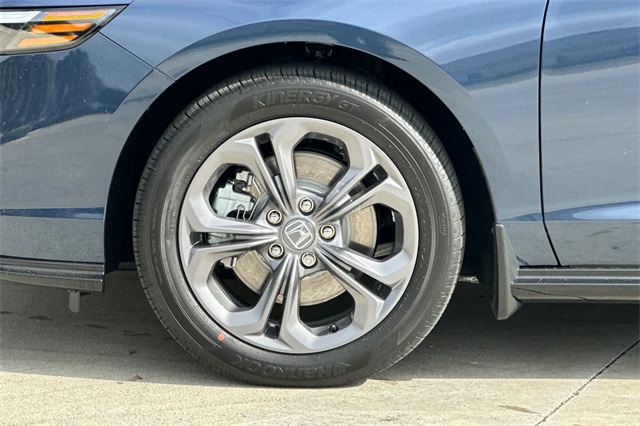 2025 Honda Accord Hybrid EX-L photo 17