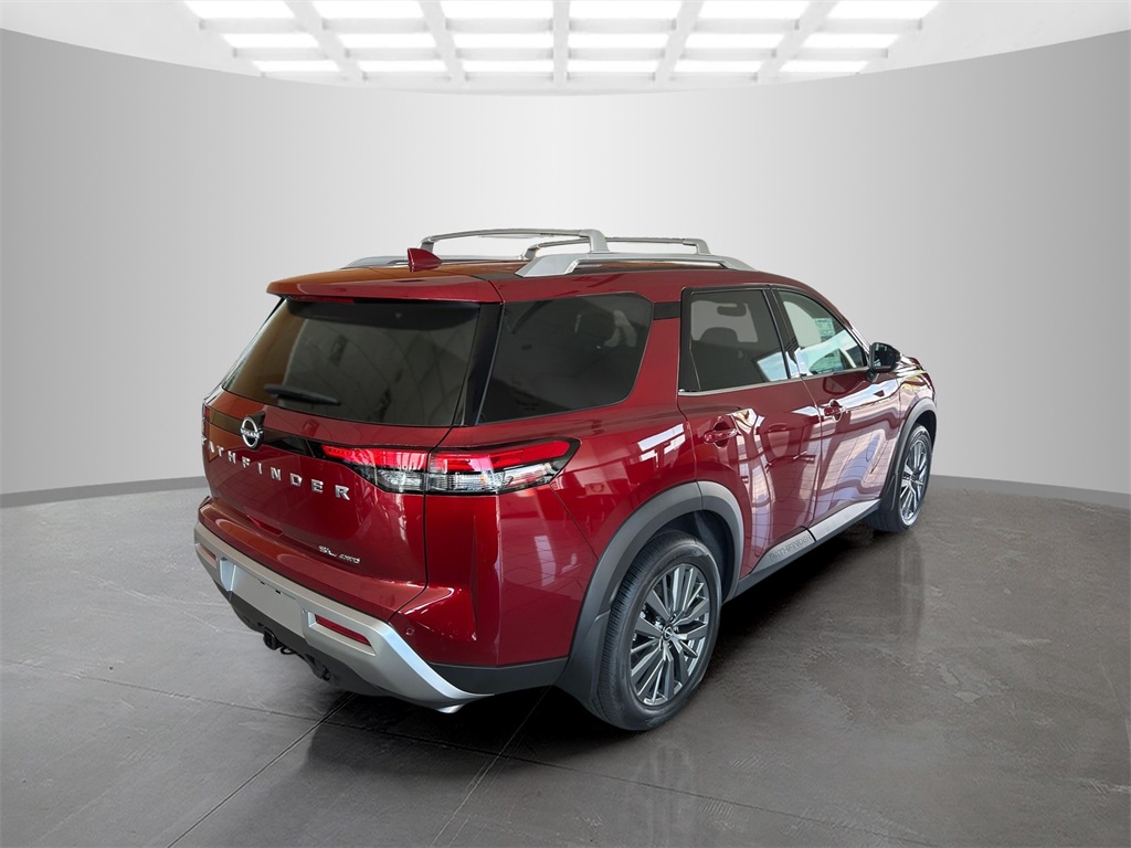 2025 Nissan Pathfinder SL photo 4