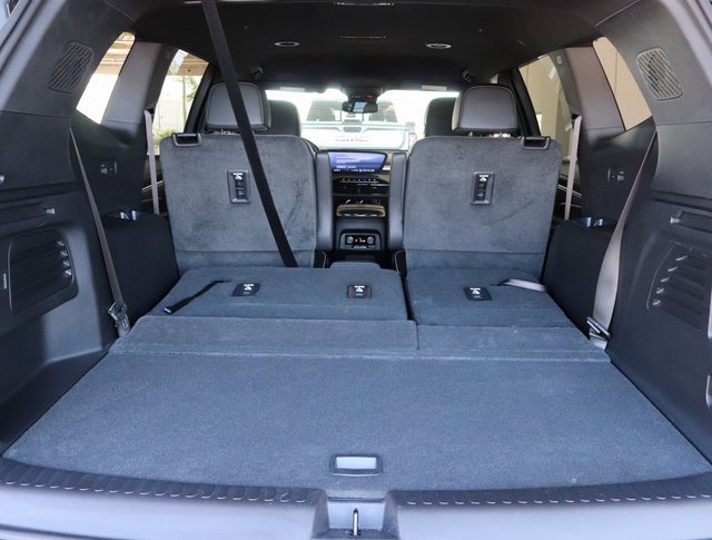 2025 Buick Enclave Preferred photo 16