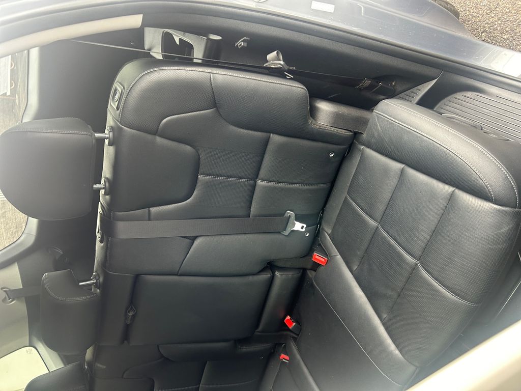 2022 Kia Telluride EX photo 14