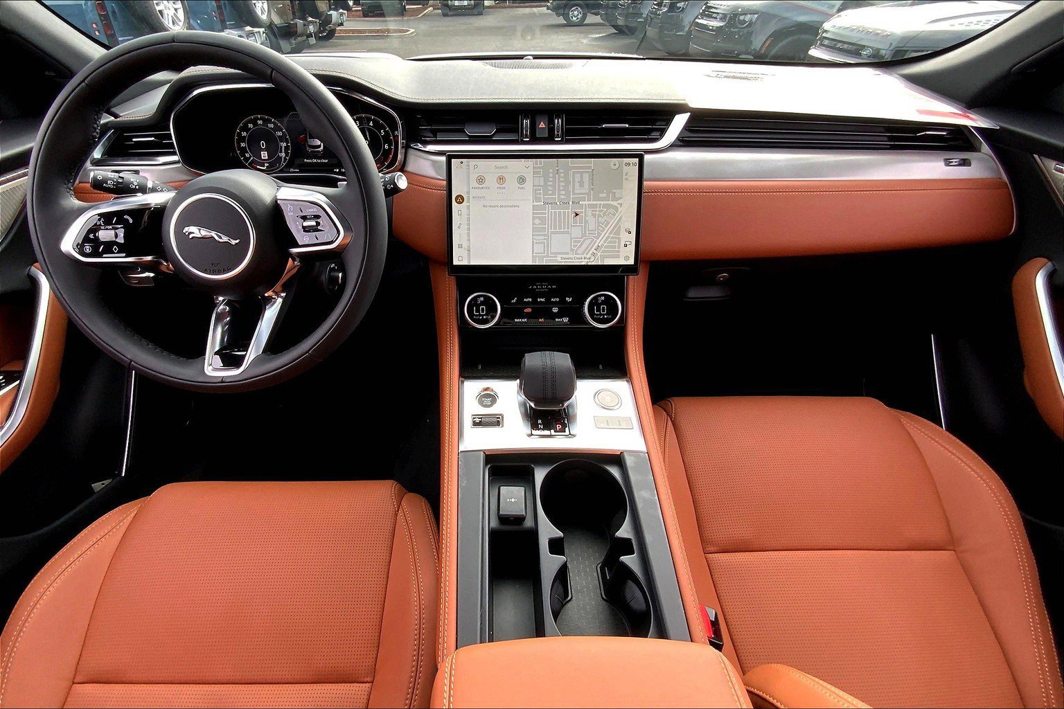 2026 Jaguar F-PACE P400 R-Dynamic S photo 5