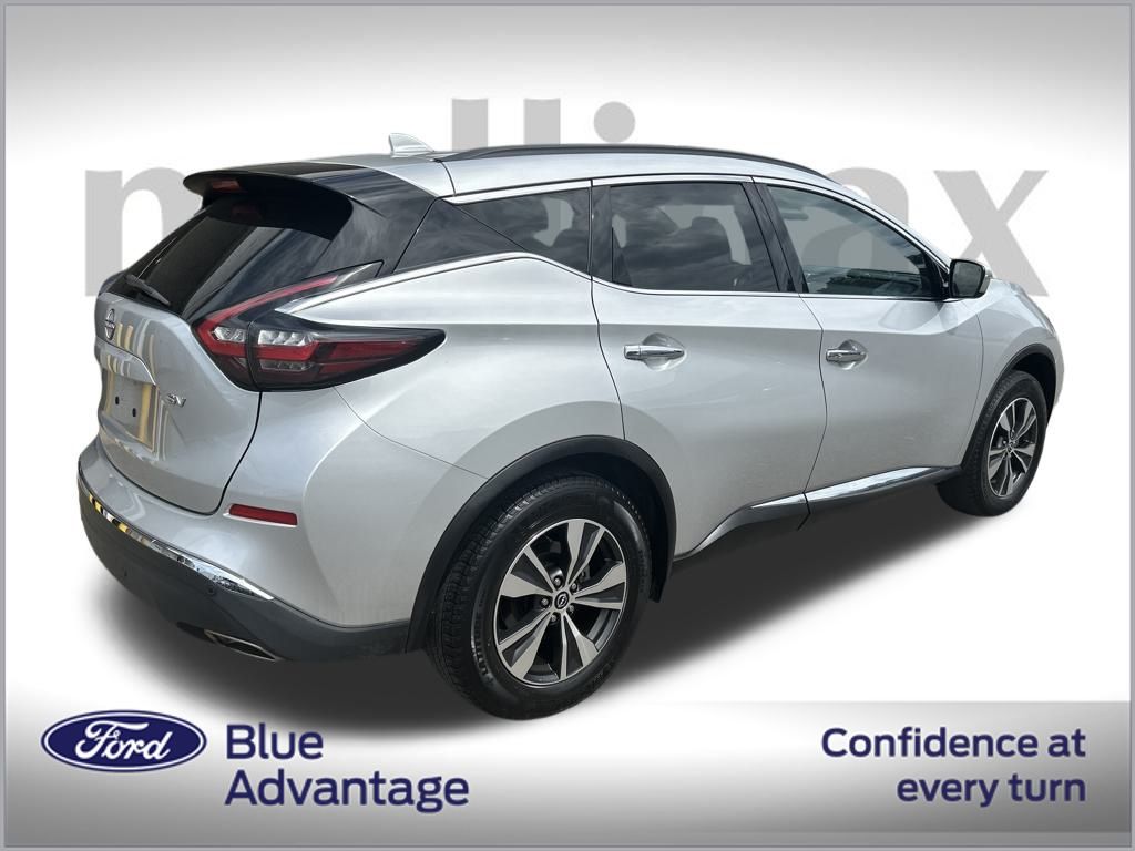 2023 Nissan Murano SV photo 2