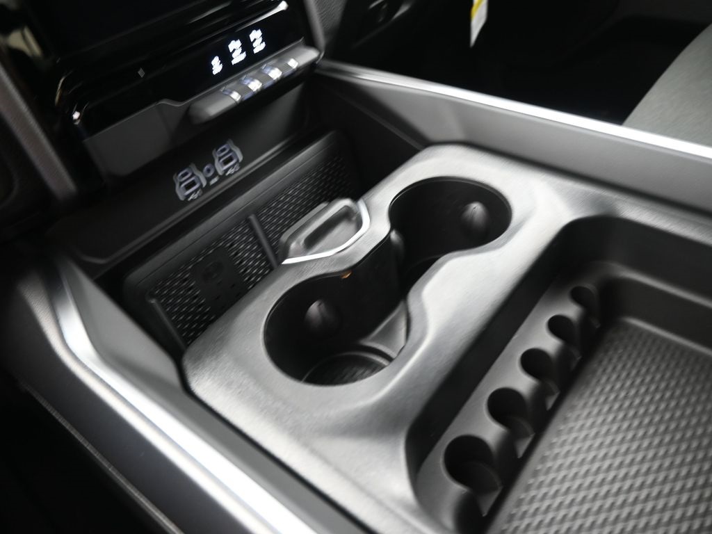 2026 Ram 1500 Big Horn Lone Star photo 3