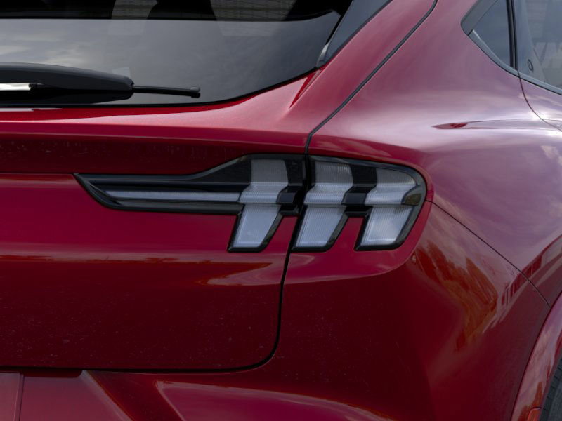 2025 Ford Mustang Mach-E Premium photo 19