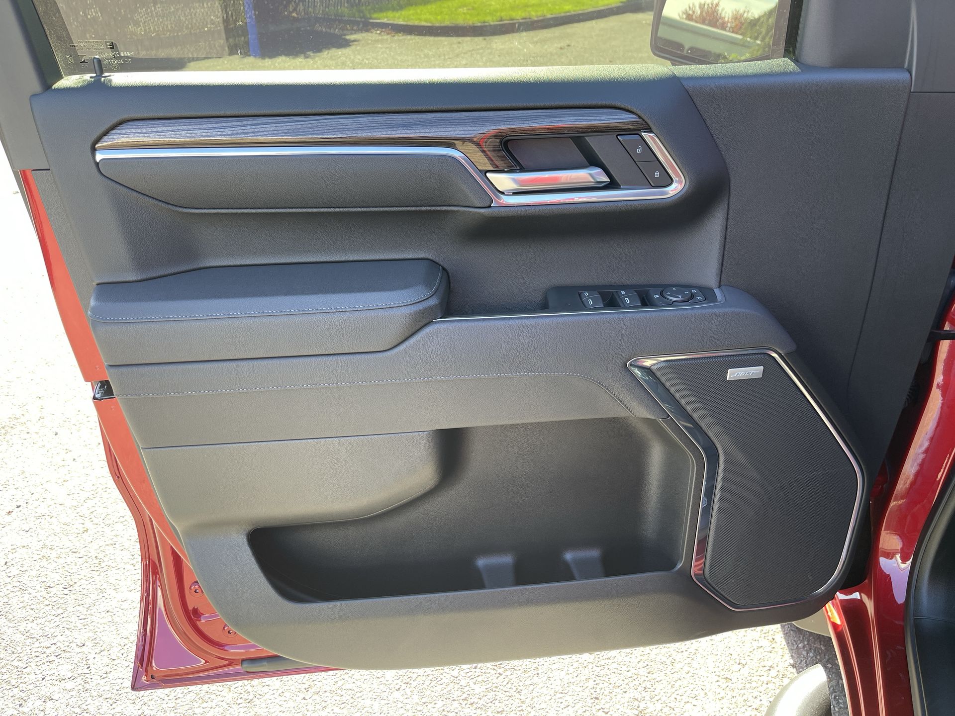 2025 Chevrolet Silverado 1500 LT Trail Boss photo 19