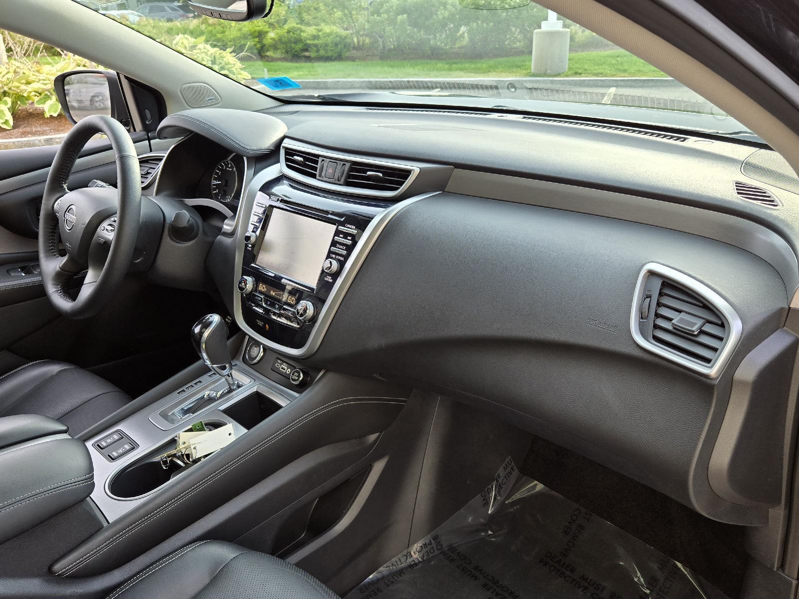 2023 Nissan Murano SL photo 17