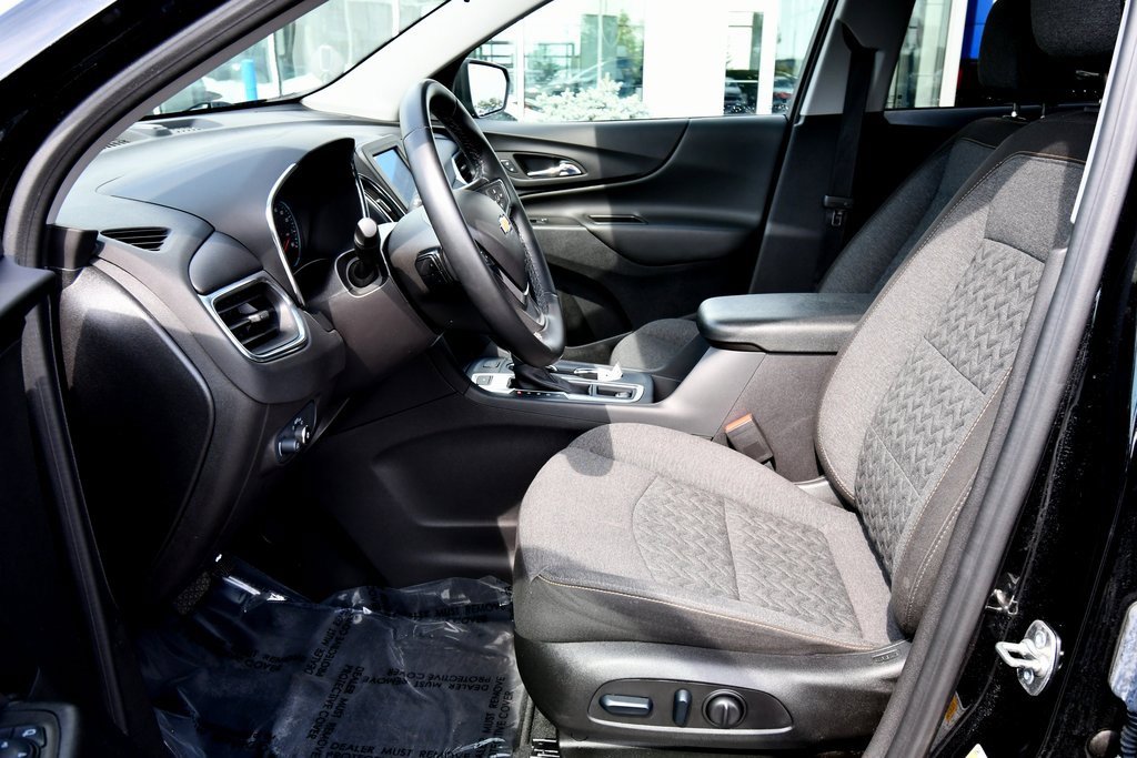 2024 Chevrolet Equinox LT photo 12