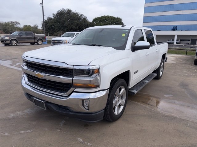 2018 Chevrolet Silverado 1500 LT photo 3