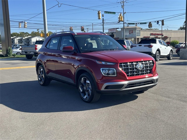 2026 Hyundai Venue SEL photo 3