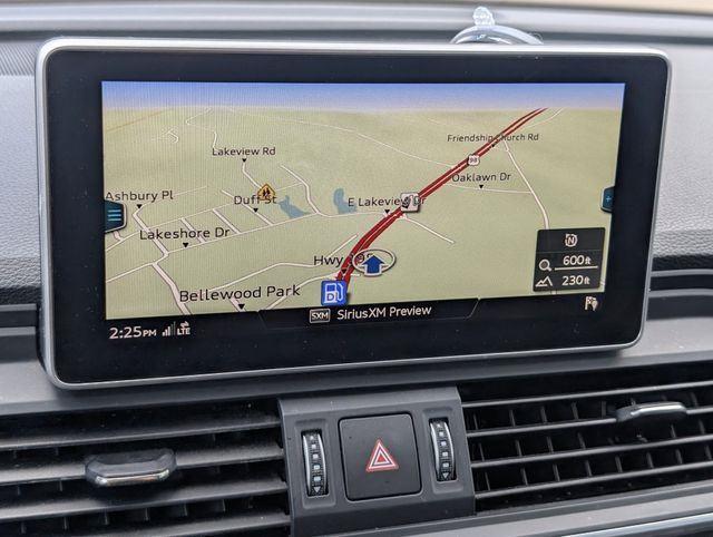 2018 Audi SQ5 Prestige photo 16