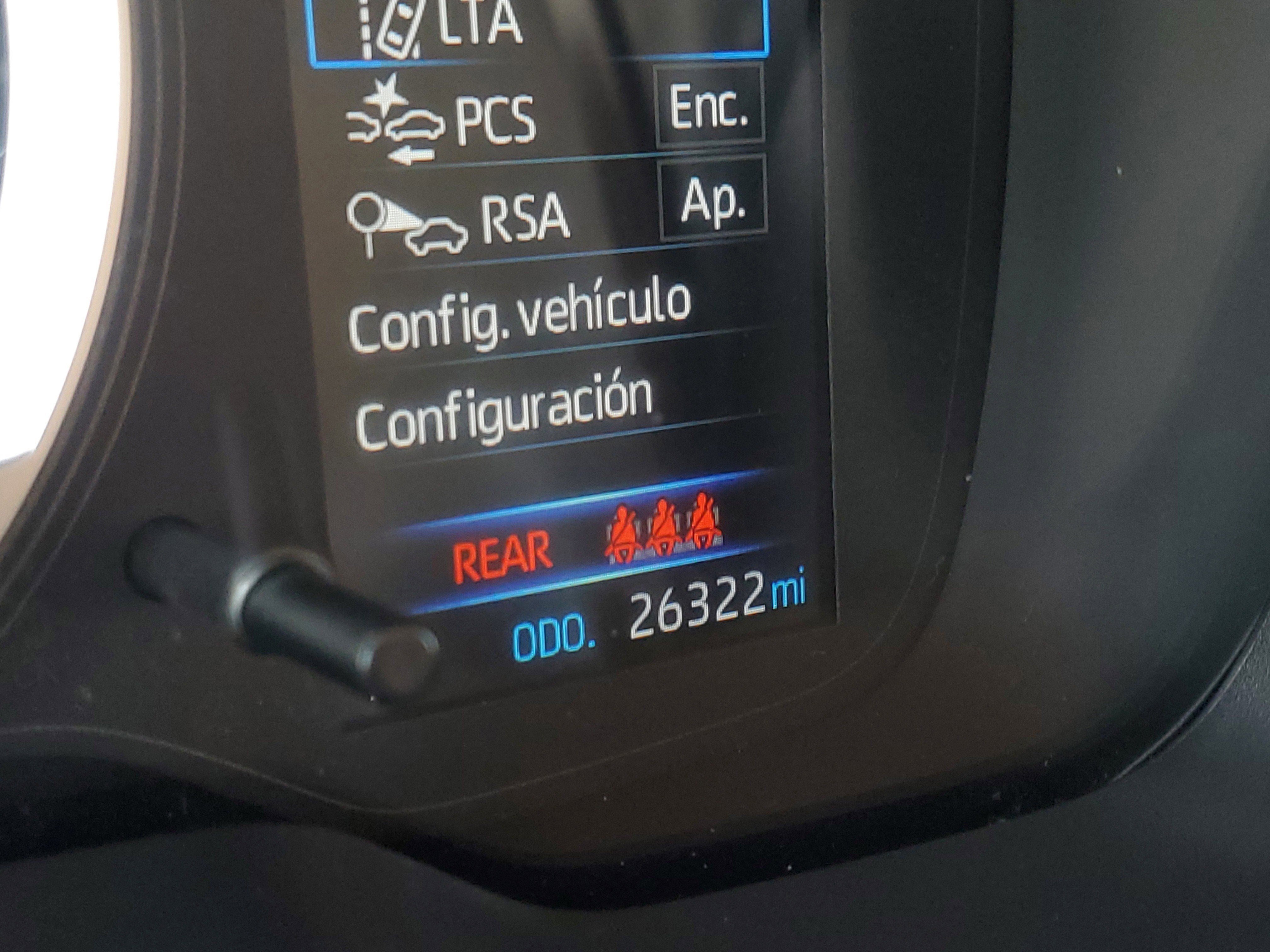 2022 Toyota Corolla LE photo 7