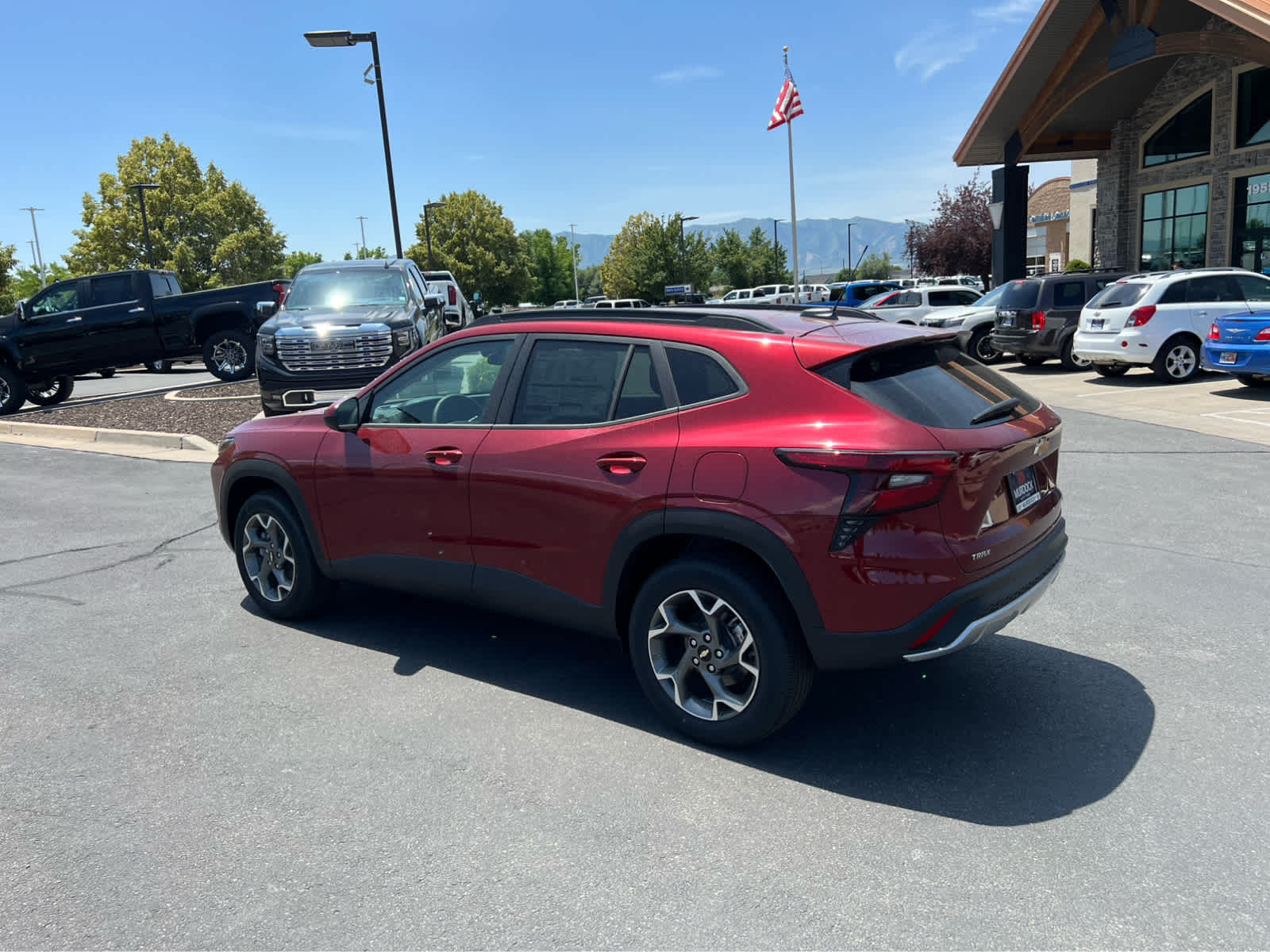 2025 Chevrolet Trax LT photo 3