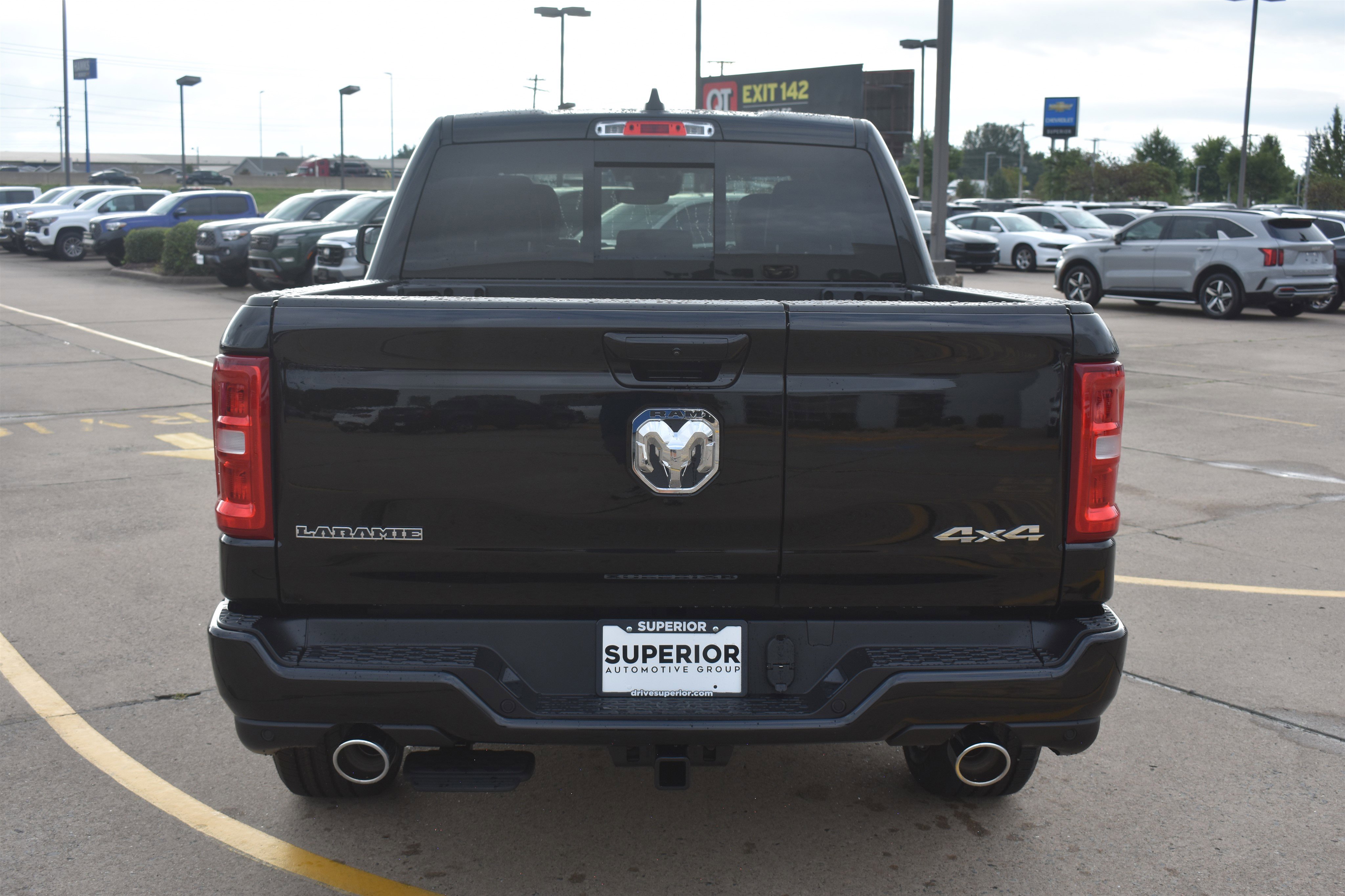 2026 Ram 1500 Laramie photo 3