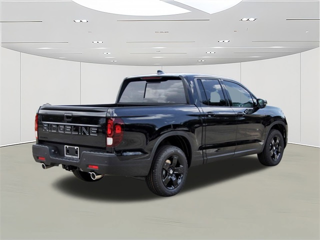 2025 Honda Ridgeline Black Edition photo 2
