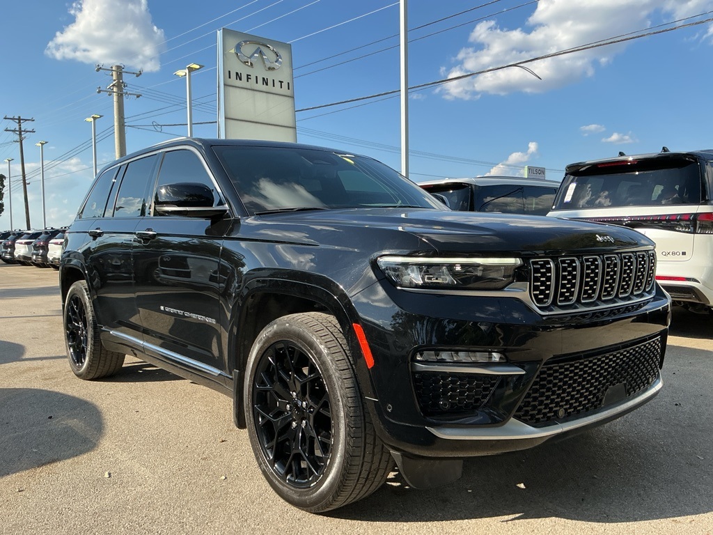 2024 Jeep Grand Cherokee Summit photo 9