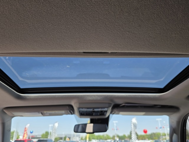2021 Toyota 4Runner Nightshade Edition photo 13