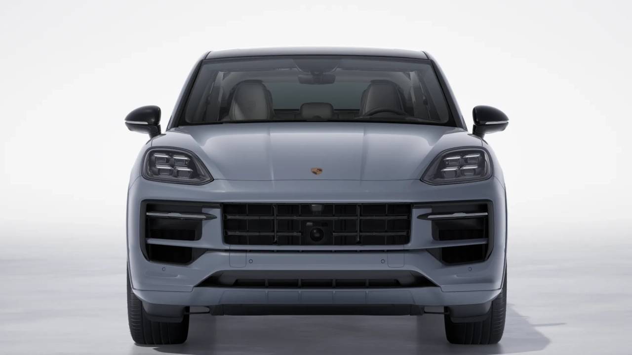 2026 Porsche Cayenne S Coupe photo 9