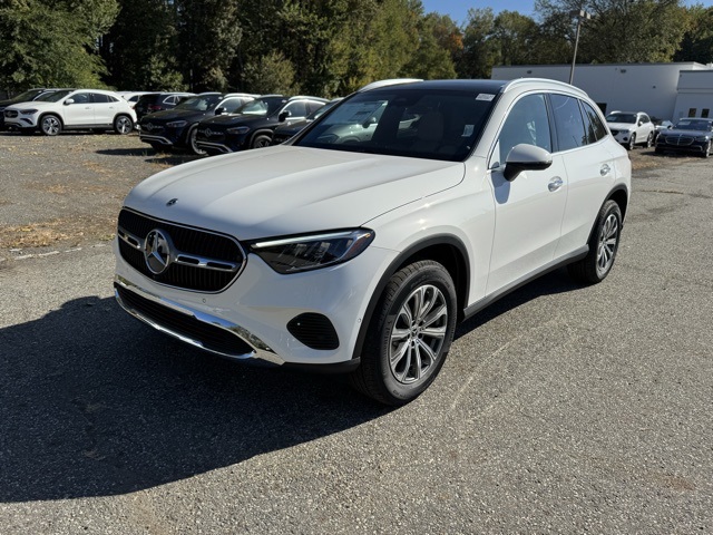 2026 Mercedes Benz GLC 300 4MATIC photo 4