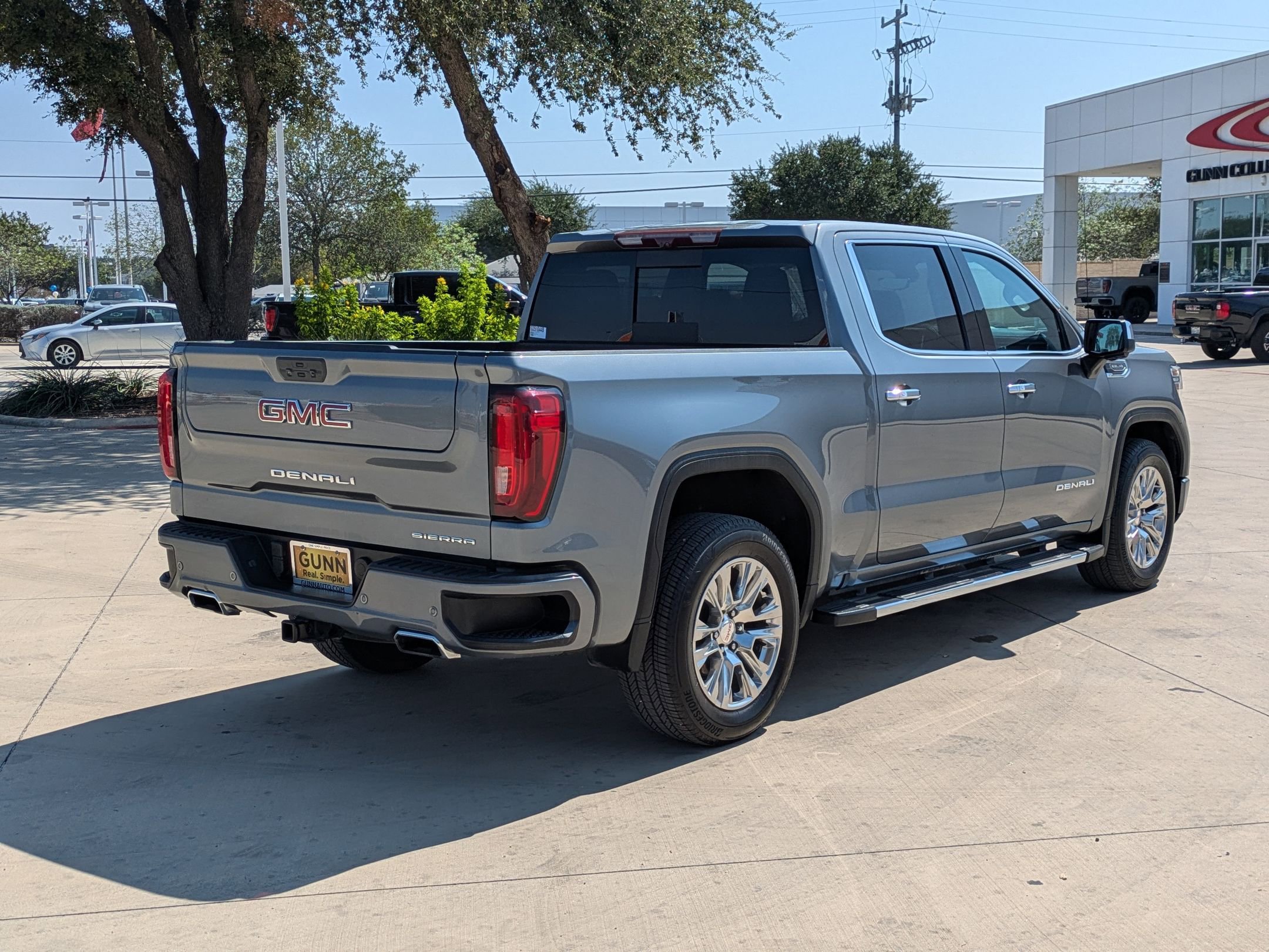 2021 Gmc Sierra 1500 Denali photo 3