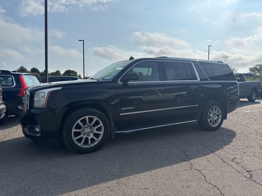 2015 Gmc Yukon XL Denali photo 3