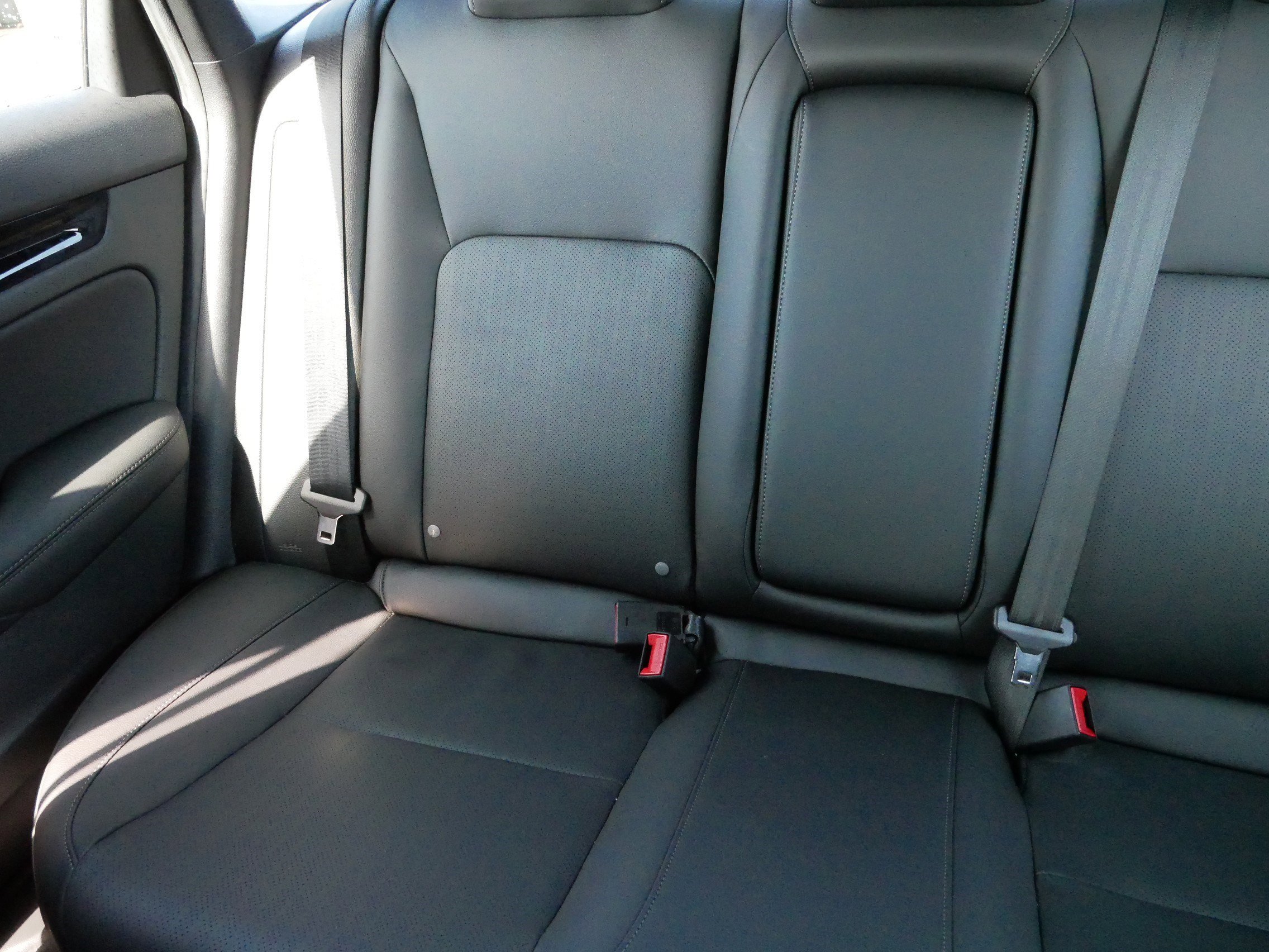2025 Honda Civic Hybrid Sport Touring photo 12