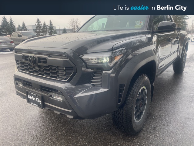 2026 Toyota Tacoma TRD Off Road's photo