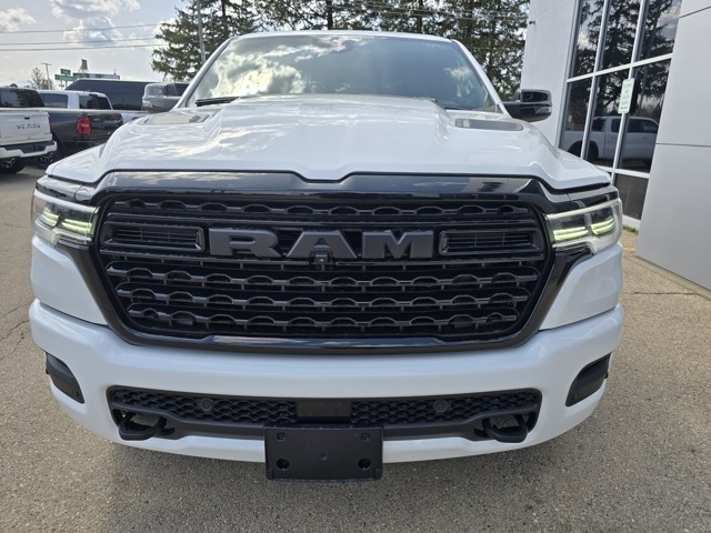 2025 Ram 1500 Limited photo 3