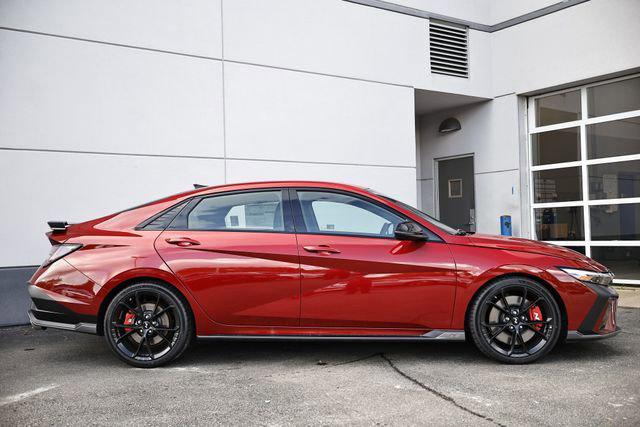 2025 Hyundai Elantra N Base photo 3