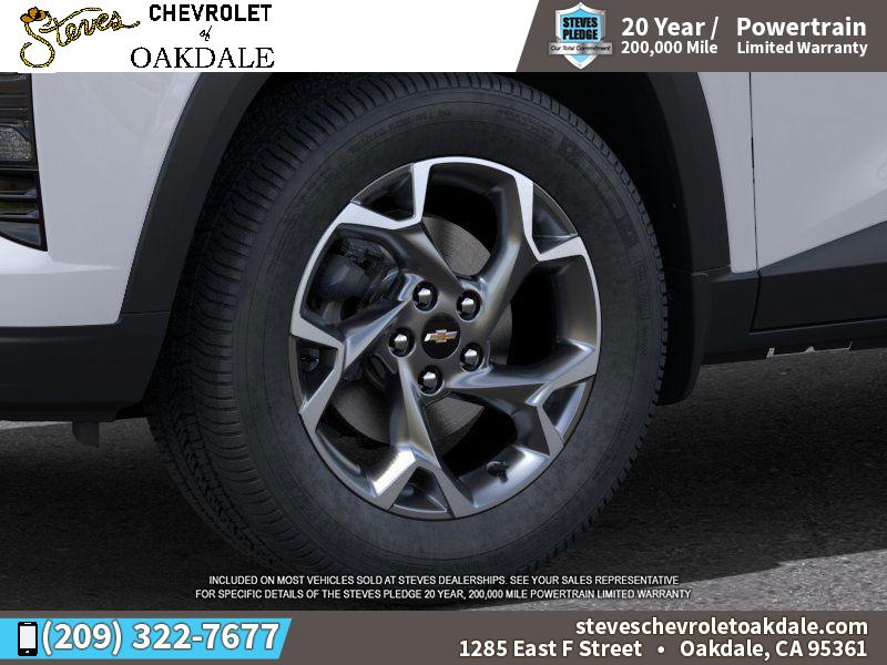 2025 Chevrolet Trax LT photo 9