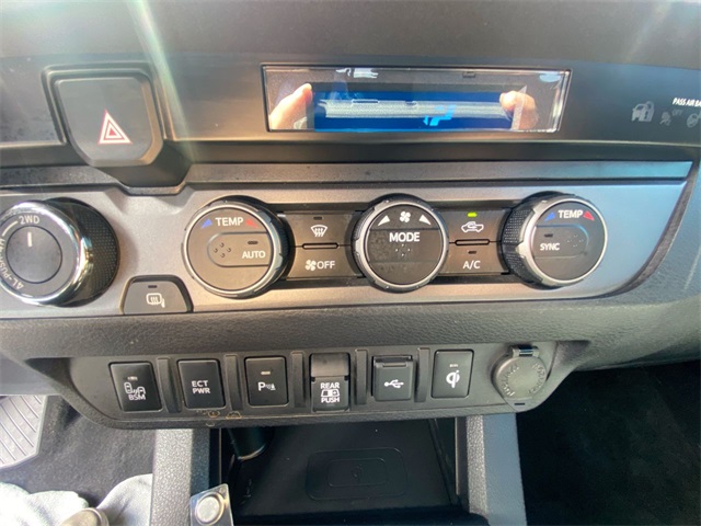 2023 Toyota Tacoma TRD Sport photo 9
