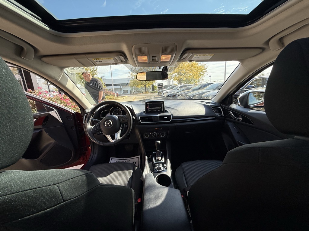 2016 Mazda Mazda3 Touring photo 5