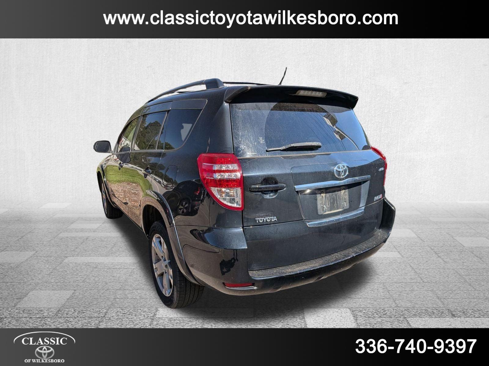 2010 Toyota RAV4 Sport photo 6