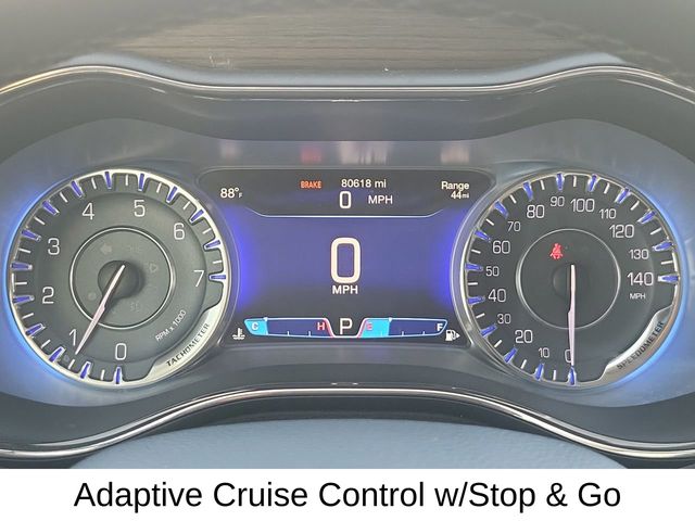 2015 Chrysler 200 C photo 26