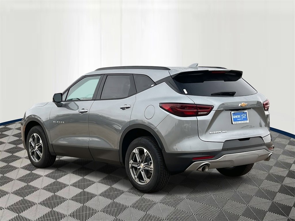 2026 Chevrolet Blazer 2LT photo 3