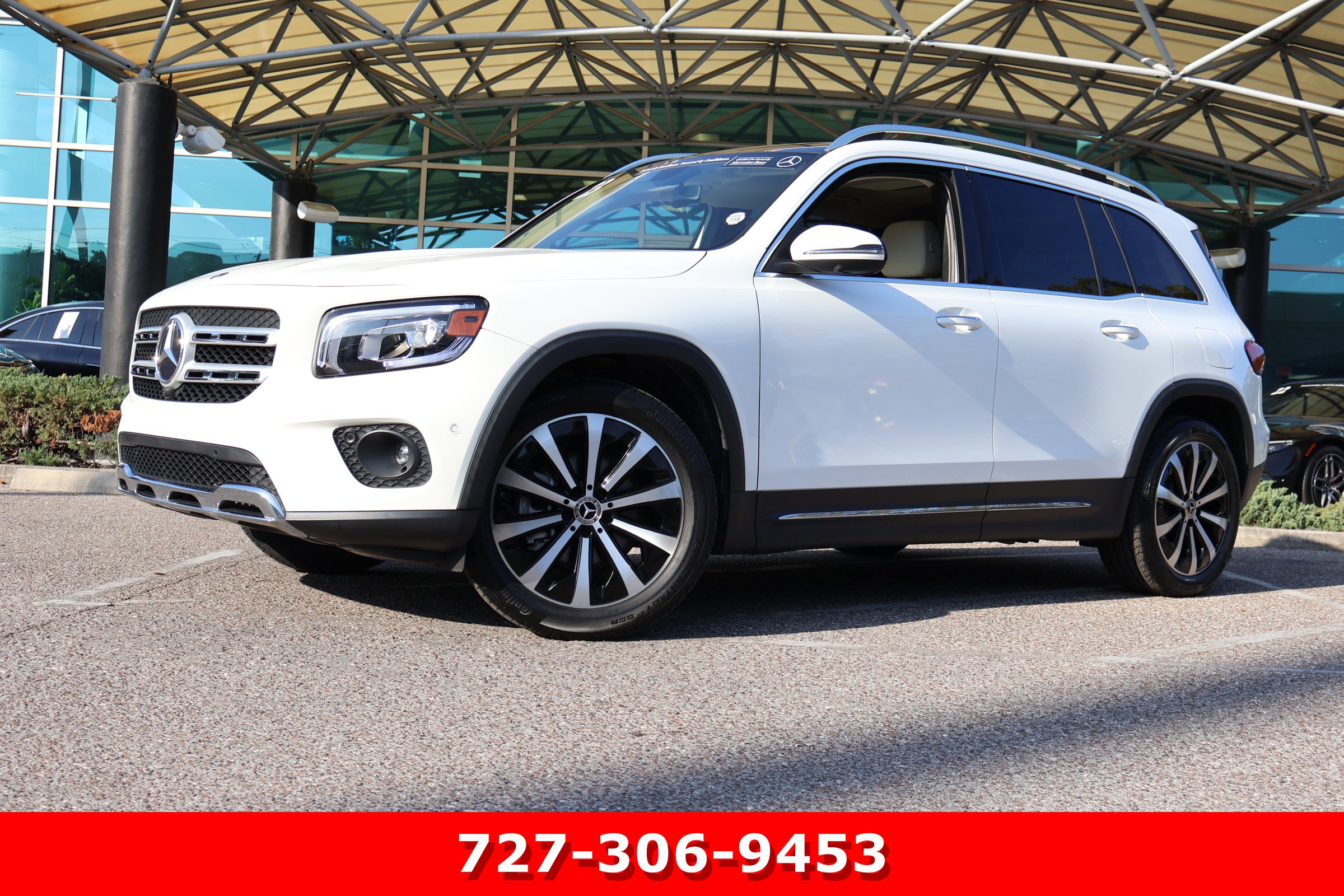 2023 Mercedes-Benz GLB Base's photo